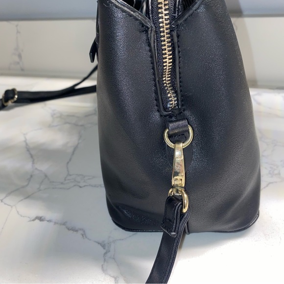 Christian Siriano Handbag - Picture 13 of 13